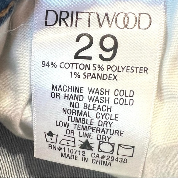 Driftwood Jackie High Rise Light Wash Star Print Straight Leg Jeans Women’s 29 - Picture 11 of 12